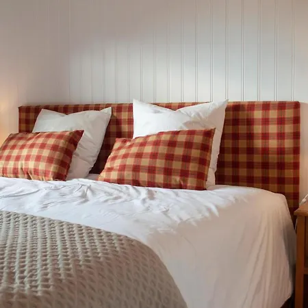 Chalet Domisiladore - De Gamme Pour 10 Adultes Et 2 Enfants A