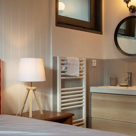 Domisiladore - De Gamme Pour 10 Adultes Et 2 Enfants A Chalet Chatel