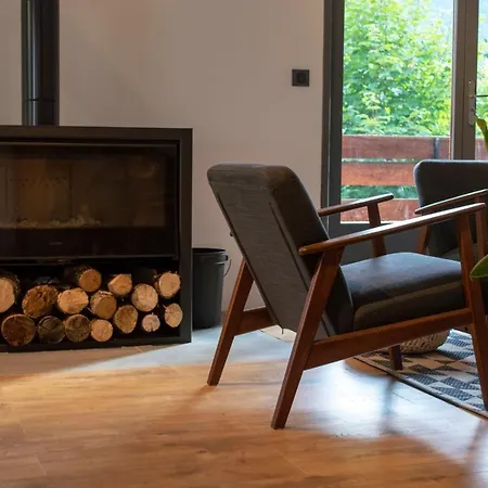Chalet Domisiladore - De Gamme Pour 10 Adultes Et 2 Enfants A