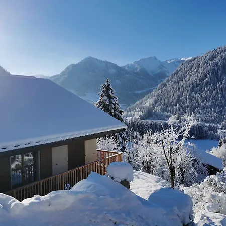 Domisiladore - De Gamme Pour 10 Adultes Et 2 Enfants A Chalet Chatel